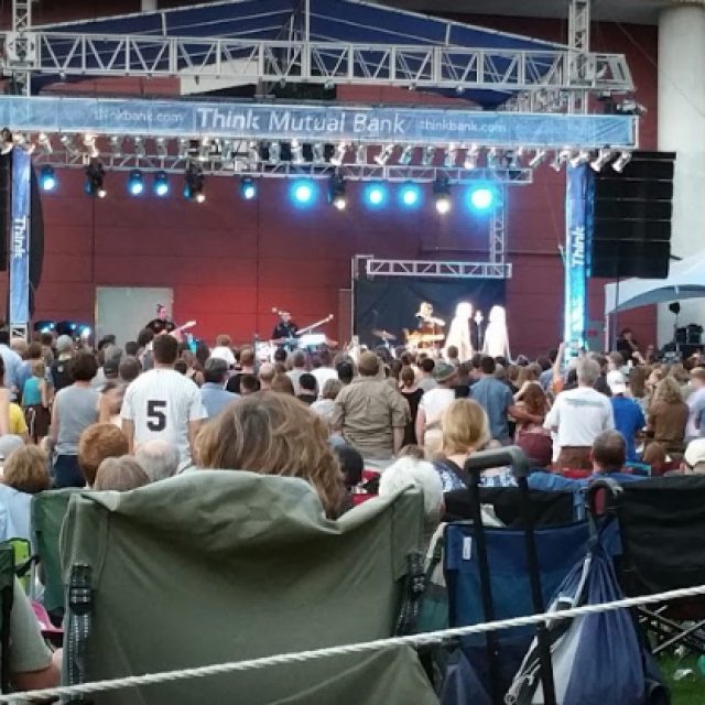 Riverside Concerts
